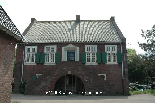 © bunkerpictures.nl - Type Doctors building